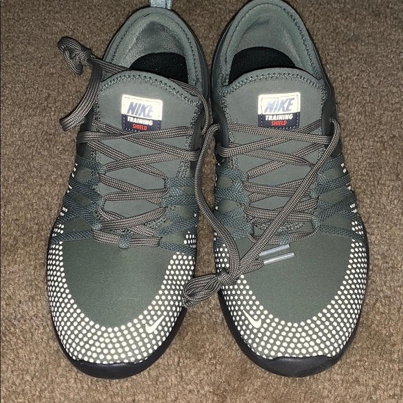 Nike Shoes - Women’s Nike training shoes